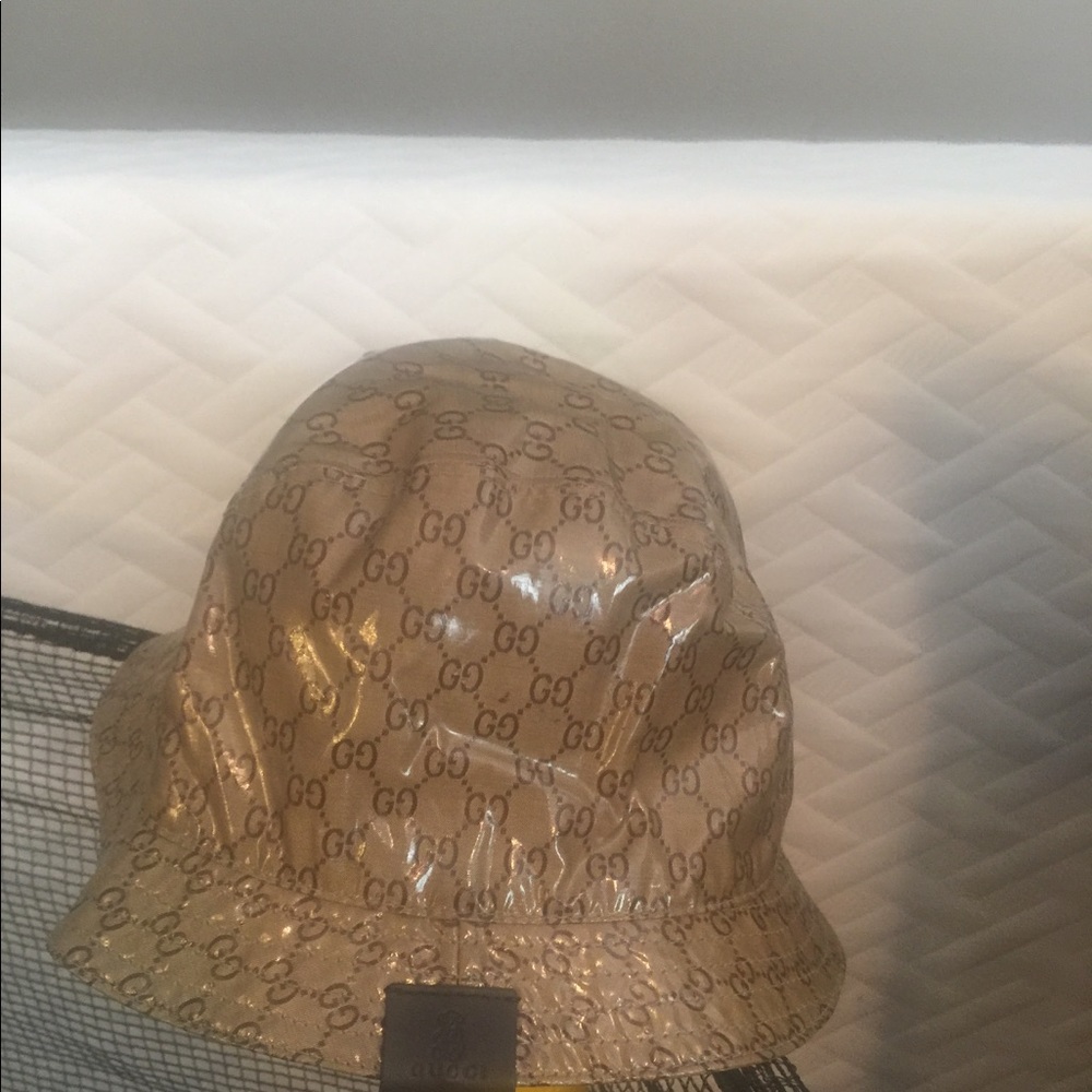 Kids Gucci Rain Hat size Large